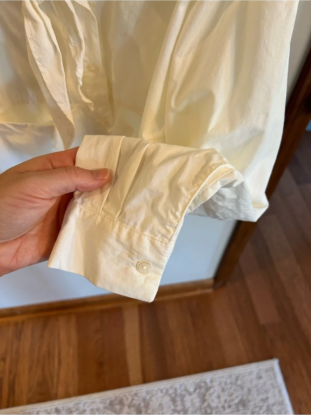 Zara Cream Cropped Button Down Shirt 11 / 12